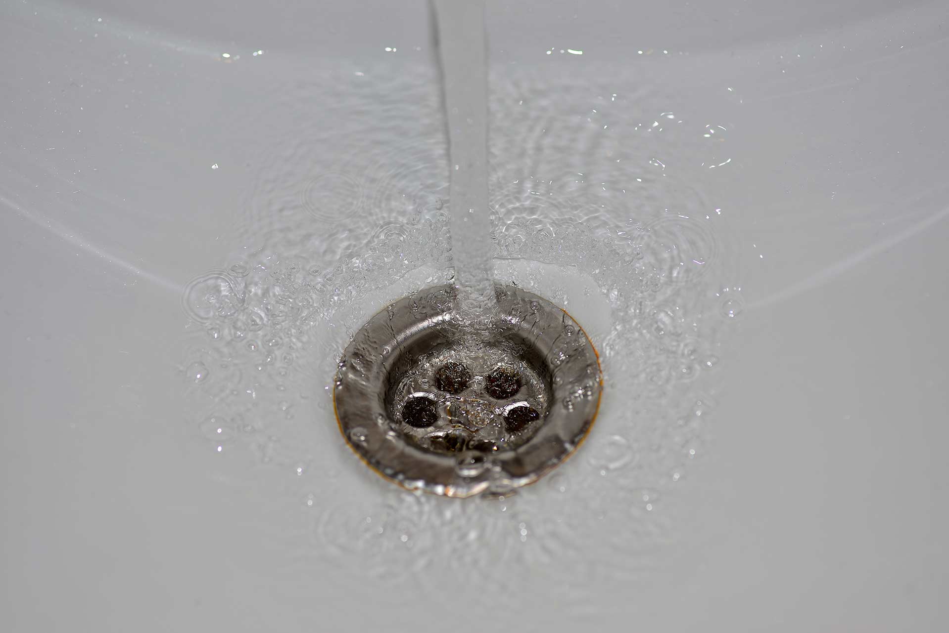 A2B Drains provides services to unblock blocked sinks and drains for properties in Barnsley.